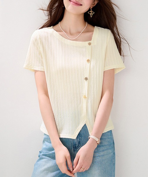 ONEP STAR（ワンピスター）の「アシンメトリーボタンデザイン半袖ブラウス（シャツ/ブラウス・レディース・ベージュ・X-LARGE/LARGE/MEDIUM）」の5枚目の写真