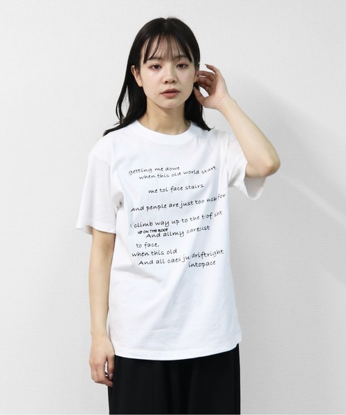 THE CELL.(ザセルドット)の「リラックスシルエット ロゴT 1 RELAXED SILHOUETTE LOGO T-SHIRT 1(Tシャツ/カットソー・レディース・オフホワイト/ブラック・FREE)」の3枚目の写真