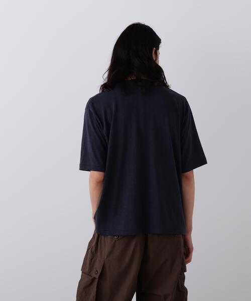 YLEVE(イレーヴ)の「YLEVE / TETRON COTTON SLUB YARN JERSEY POCKET T-SHIRT(Tシャツ/カットソー・メンズ・グレー/ブルー/ホワイト・4/5)」の8枚目の写真