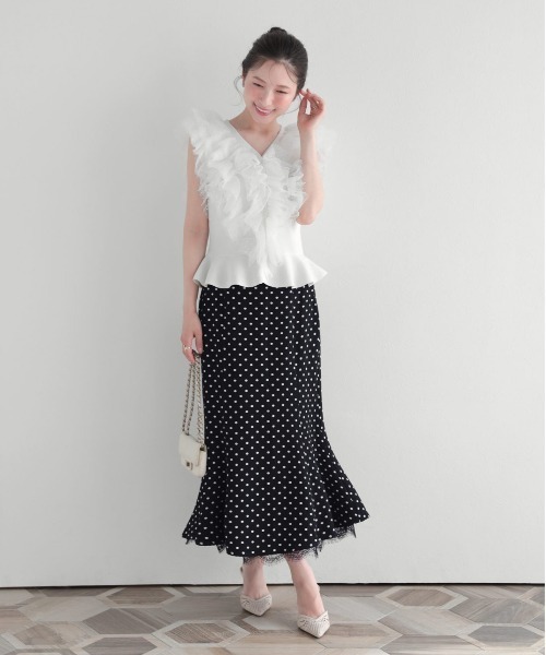 Fit more(フィットモア)の「ドットレースドッキングマーメイドスカート(スカート・レディース・ブラック・LONG/SHORT)」の4枚目の写真