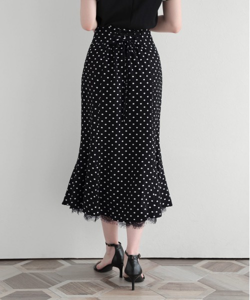 Fit more(フィットモア)の「ドットレースドッキングマーメイドスカート(スカート・レディース・ブラック・LONG/SHORT)」の9枚目の写真