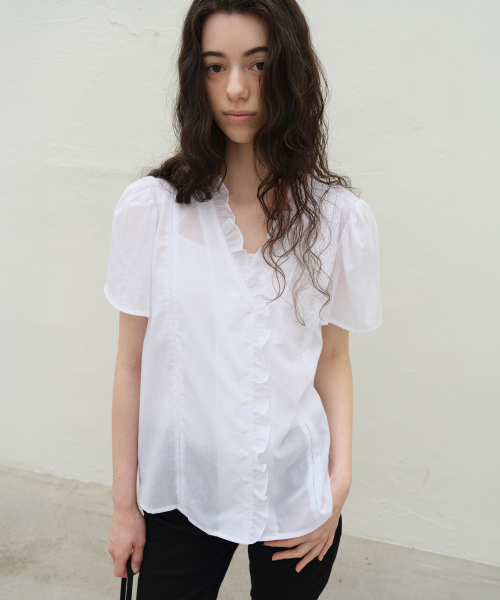 LEVAR(レバー)の「French Ruffle Blouse - Snow White(シャツ/ブラウス・レディース・その他・FREE)」の2枚目の写真