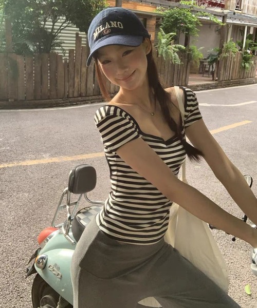 meJane（ミージェーン）の「バックオープンリボン ボーダーTシャツ（Tシャツ/カットソー・レディース・ブラック×ホワイト・FREE）」の3枚目の写真