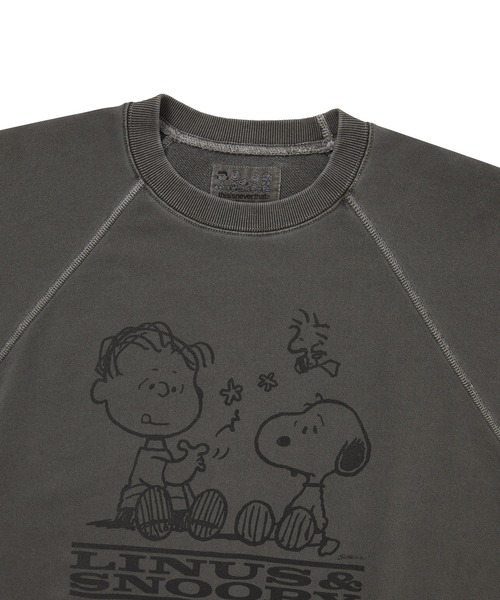 thisisneverthat(ディスイズネバーザット)の「TNT PEANUTS Faded Crewneck(スウェット・メンズ・ブルーグレー/チャコール・XL/L/M/S)」の3枚目の写真