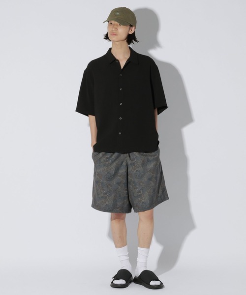 LAKOLE(ラコレ)の「ドライグリッドリングドット半袖シャツ / 1050886(シャツ/ブラウス・メンズ・ブラック/グリーン/アイボリー・MEDIUM/LARGE)」の4枚目の写真