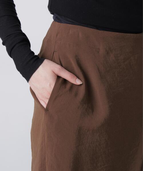 YLEVE（イレーヴ）の「YLEVE / RAYON-POLYESTER BROAD TROUSERS（その他パンツ・レディース・ブラック/ブラウン・1）」の10枚目の写真