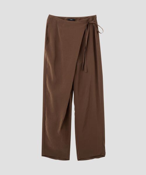 YLEVE（イレーヴ）の「YLEVE / RAYON-POLYESTER BROAD TROUSERS（その他パンツ・レディース・ブラック/ブラウン・1）」の12枚目の写真