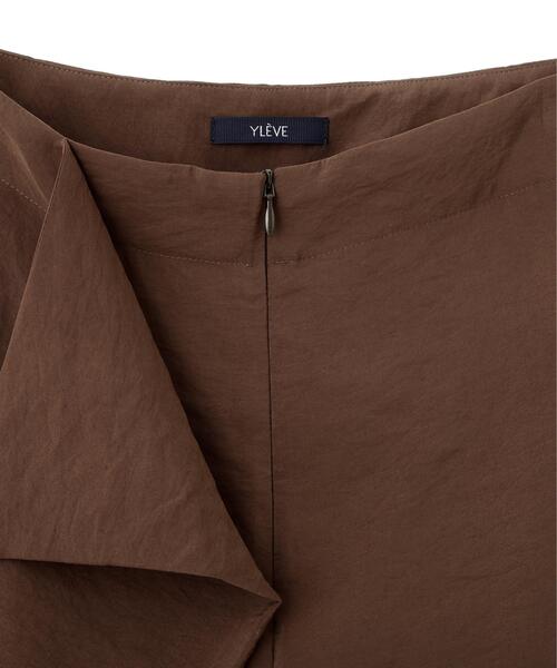 YLEVE（イレーヴ）の「YLEVE / RAYON-POLYESTER BROAD TROUSERS（その他パンツ・レディース・ブラック/ブラウン・1）」の18枚目の写真