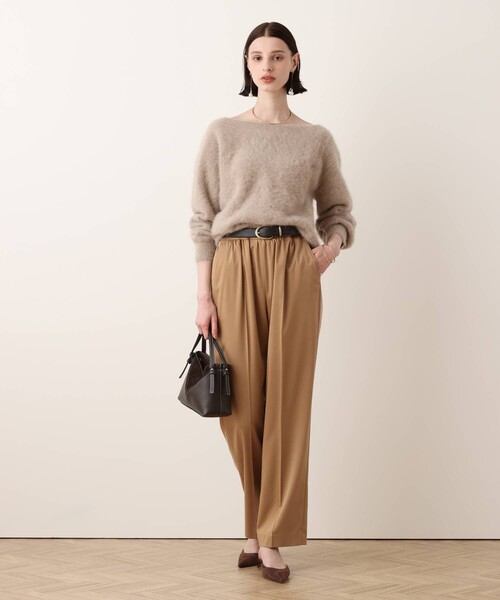 allureville(アルアバイル)の「カシミヤブレンドファー加工プルオーバー(ニット/セーター・レディース・オフホワイト/モカ/ネイビー/ピンク・2)」の6枚目の写真