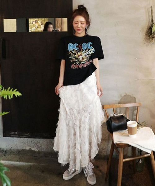 FAVORITO(ファヴォリート)の「フリンジイレギュラーキャミワンピース(ワンピース・レディース・ベージュ・F)」の15枚目の写真