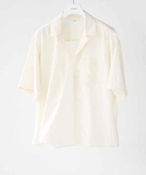 STUDIOUS(ステュディオス)の「【STUDIOUS】Soft Open collar Shirts / 吸湿性 / 速乾性(シャツ/ブラウス・メンズ・ホワイト/タン/ブラック・1/2)」の2枚目の写真