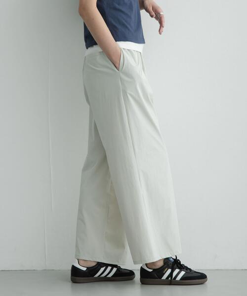 URBAN RESEARCH Sonny Label(アーバンリサーチサニーレーベル)の「機能素材ユーティリティパンツ(その他パンツ・レディース・ライトグレー/ブラック・FREE)」の17枚目の写真