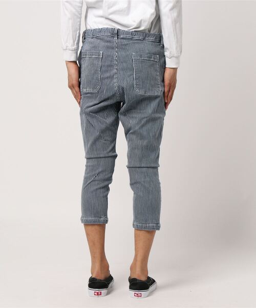 KRIFF MAYER(クリフメイヤー)の「ストレッチツイル クライミングクロップドパンツ(その他パンツ・メンズ・オリーブ/ライトグレー/オフホワイト/ベージュ/カーキ/グリーン/ダークネイビー/ブラック/ブルー/グレー/サックスブルー/キャメル/ブルー系その他/サンドベージュ/チャコール・SMALL/MEDIUM/LARGE/X-LARGE)」の17枚目の写真