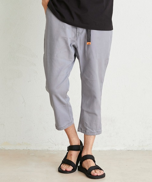 KRIFF MAYER(クリフメイヤー)の「ストレッチツイル クライミングクロップドパンツ(その他パンツ・メンズ・オリーブ/ライトグレー/オフホワイト/ベージュ/カーキ/グリーン/ダークネイビー/ブラック/ブルー/グレー/サックスブルー/キャメル/ブルー系その他/サンドベージュ/チャコール・SMALL/MEDIUM/LARGE/X-LARGE)」の4枚目の写真