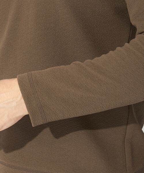 EPOCA UOMO(エポカウォモ)の「無地凹凸カットソー(Tシャツ/カットソー・メンズ・ブラウン系その他3/ブラック・46/48)」の8枚目の写真