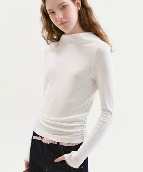 Fano Studios(ファノ ストゥディオズ)の「リボンディテール モックネックトップスFQ26S085【Fano Studios】【2026AW】(Tシャツ/カットソー・レディース・ホワイト・S/M/L)」の6枚目の写真