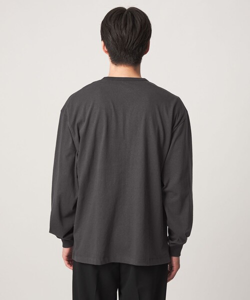 green label relaxing(グリーンレーベルリラクシング)の「FINE BASIC ヴィンテージライク ヘンリーネック 長袖 カットソー Tシャツ(Tシャツ/カットソー・メンズ・ダークグレー/ホワイト・M/XL/L)」の7枚目の写真