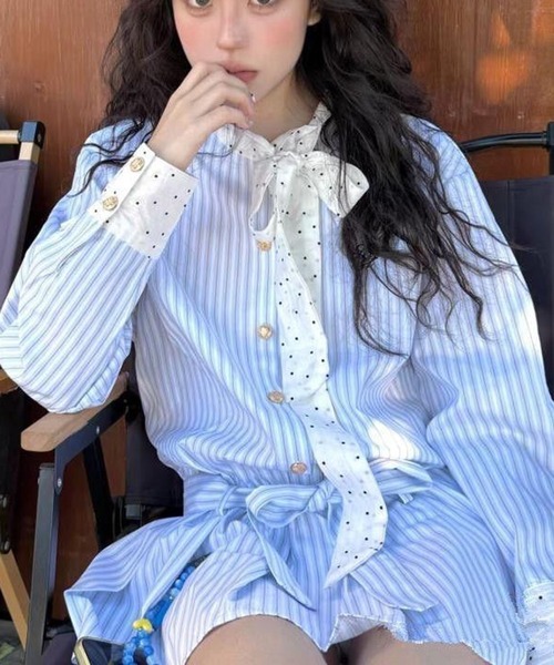 AsheKsha(アシクシャ)の「ボーダーリボンベルトシャツワンピース(ワンピース・レディース・ブルー・M)」の1枚目の写真