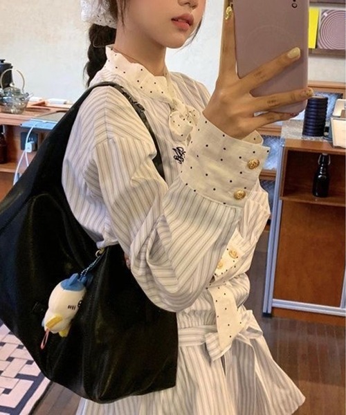 AsheKsha(アシクシャ)の「ボーダーリボンベルトシャツワンピース(ワンピース・レディース・ブルー・M)」の5枚目の写真