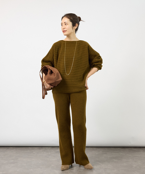 VERMEIL par iena(ヴェルメイユパーイエナ)の「Wool Yak Mix ニットパンツ(その他パンツ・レディース・カーキ/ネイビー・FREE)」の3枚目の写真