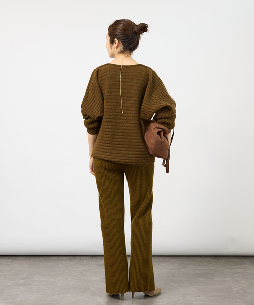 VERMEIL par iena(ヴェルメイユパーイエナ)の「Wool Yak Mix ニットパンツ(その他パンツ・レディース・カーキ/ネイビー・FREE)」の5枚目の写真