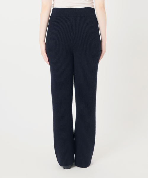 VERMEIL par iena(ヴェルメイユパーイエナ)の「Wool Yak Mix ニットパンツ(その他パンツ・レディース・カーキ/ネイビー・FREE)」の16枚目の写真