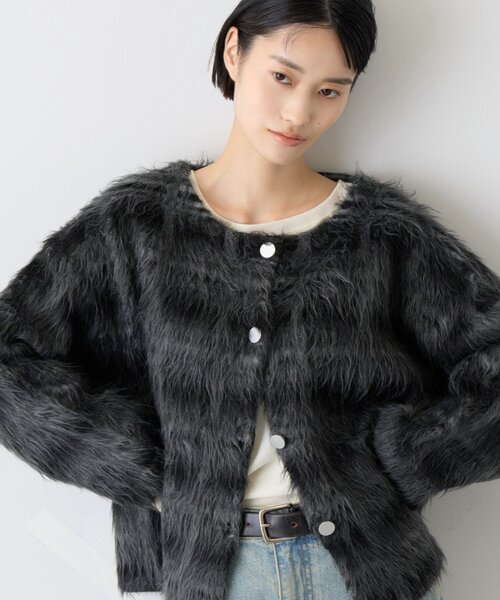 CIAOPANIC TYPY(チャオパニックティピー)の「∴銀ボタンチェックシャギーニットジャケット(ノーカラージャケット・レディース・ブラック/アイボリー/ピンク/オリーブ・ONE SIZE)」の2枚目の写真