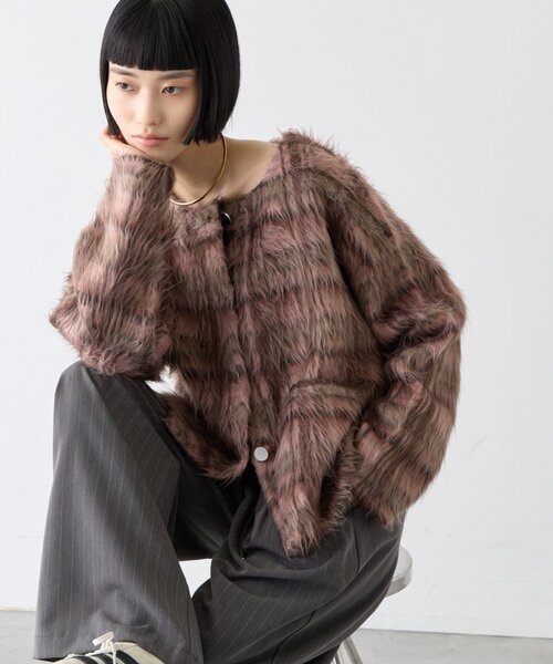 CIAOPANIC TYPY(チャオパニックティピー)の「∴銀ボタンチェックシャギーニットジャケット(ノーカラージャケット・レディース・ブラック/アイボリー/ピンク/オリーブ・ONE SIZE)」の15枚目の写真