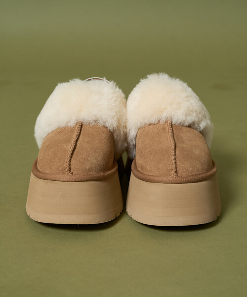 FREAK'S STORE(フリークスストア)の「限定展開 UGG/アグ W FUNKETTE/ウィメンズ ファンケット 68サイズ展開(スニーカー・レディース・キャメル/ベージュ/ブラック・6/8/7)」の5枚目の写真