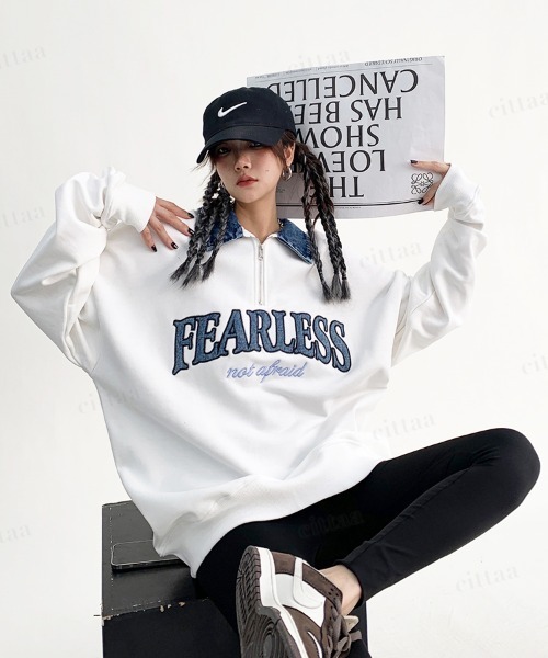 Dalfwin(ダールフィン)の「FEARLESS刺繍ロゴ襟デニムスウェット(スウェット・レディース・ホワイト/ブラック・FREE)」の3枚目の写真