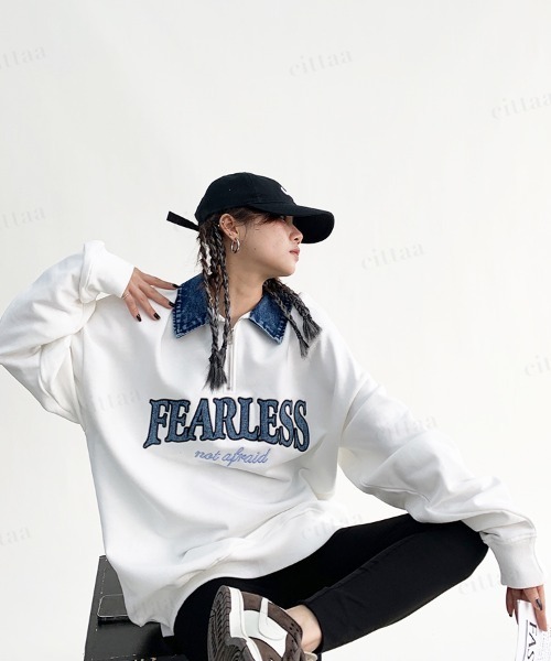 Dalfwin(ダールフィン)の「FEARLESS刺繍ロゴ襟デニムスウェット(スウェット・レディース・ホワイト/ブラック・FREE)」の6枚目の写真