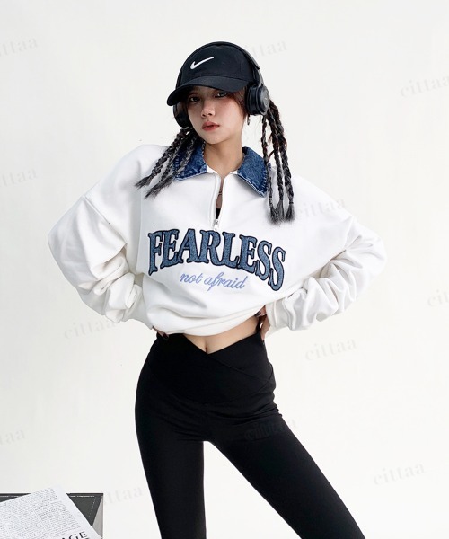 Dalfwin(ダールフィン)の「FEARLESS刺繍ロゴ襟デニムスウェット(スウェット・レディース・ホワイト/ブラック・FREE)」の8枚目の写真