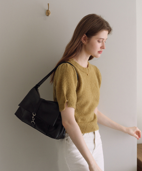 OVHEE（オヴェイ）の「クロエバッグ Chloe Bag（ショルダーバッグ・レディース・ブラック/アイボリー・FREE）」の5枚目の写真