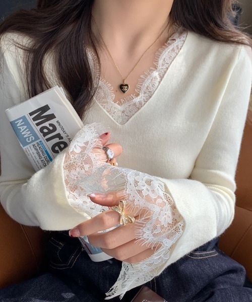 yuue' ( wear )(ユーイ)の「Vネックレース付きリブニットトップス(ニット/セーター・レディース・ブラック/アイボリー・FREE)」の6枚目の写真