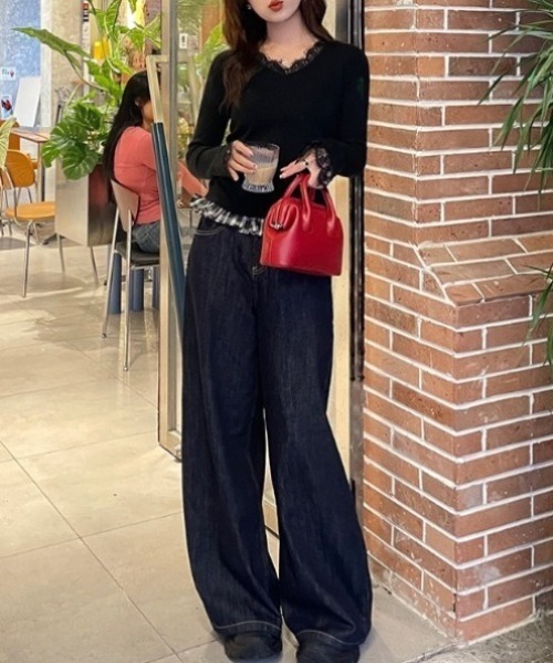 yuue' ( wear )(ユーイ)の「Vネックレース付きリブニットトップス(ニット/セーター・レディース・ブラック/アイボリー・FREE)」の13枚目の写真