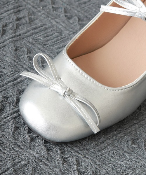 Miniministore（ミニミニストア）の「リボン バレエパンプス 美脚ヒール（パンプス・レディース・ブラック/シルバー・25cm/24.5cm/24.0cm/23.5cm/23.0cm/22.5cm）」の19枚目の写真