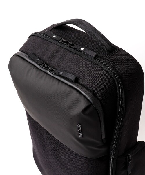 incase(インケース)の「【Incase/インケース】A.R.C.Daypack(バックパック/リュック・メンズ・ブラック・FREE)」の20枚目の写真