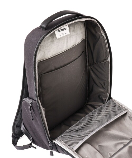 incase(インケース)の「【Incase/インケース】A.R.C.Daypack(バックパック/リュック・メンズ・ブラック・FREE)」の13枚目の写真