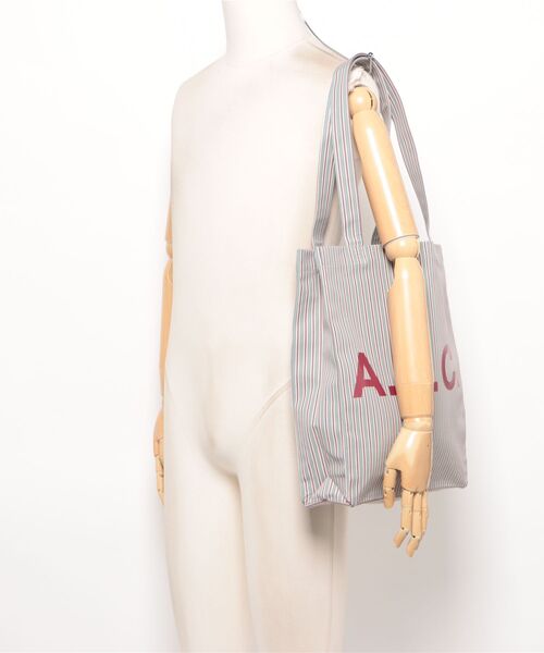 A.P.C.（アーペーセー）の「TOTE LOU/トートバッグ（トートバッグ・メンズ・グリーン系その他・ONESIZE）」の5枚目の写真