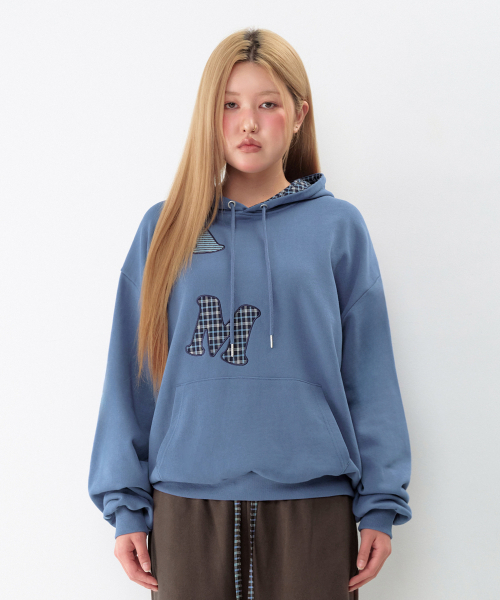 AMESWORLDWIDE（アメスワールドワイド）の「ビッグパッチアップリケフーディー ブルー（パーカー・レディース・その他・SMALL/MEDIUM/LARGE）」の8枚目の写真