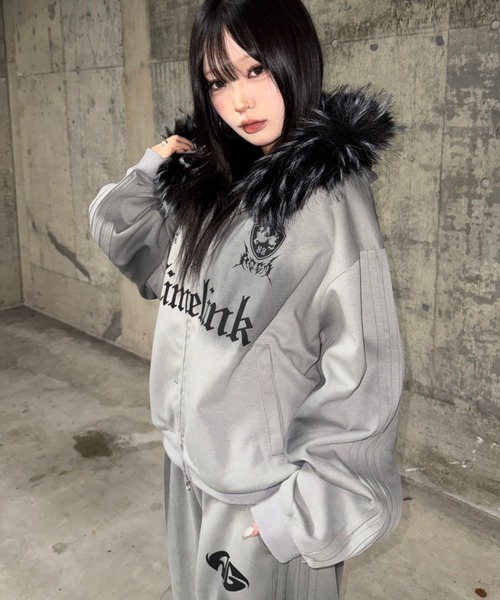 A'gem（エージェム）の「A'GEM/9 × .kom 『A'gem/エージェム』ファー付ジップアップパーカー（パーカー・レディース・チャコールグレー/ピンク/ブラック・FREE）」の15枚目の写真