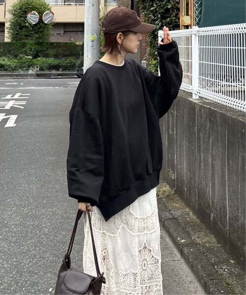 notch.(ノッチ)の「【notch. by KR 】裏起毛ビッグスウェット(スウェット・レディース・グレー/レッド/オフホワイト/ネイビー/ブラック/ピンク・M)」の3枚目の写真
