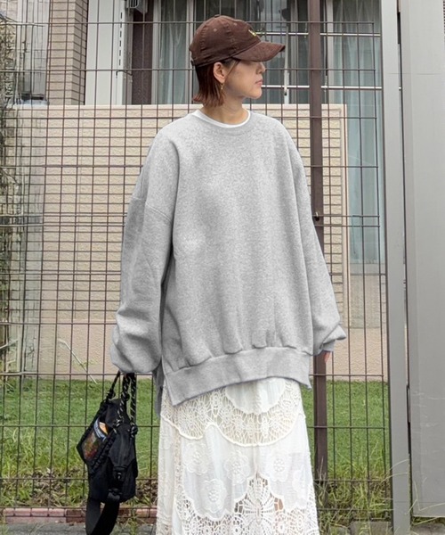 notch.(ノッチ)の「【notch. by KR 】裏起毛ビッグスウェット(スウェット・レディース・グレー/レッド/オフホワイト/ネイビー/ブラック/ピンク・M)」の4枚目の写真