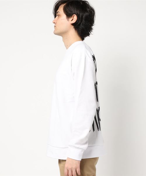 VENCEEXCHANGE（ヴァンスエクスチェンジ）の「裏起毛バックプリントビッグプルオーバー             （スウェット・メンズ・ブラック/ホワイト・MEDIUM/LARGE）」の4枚目の写真