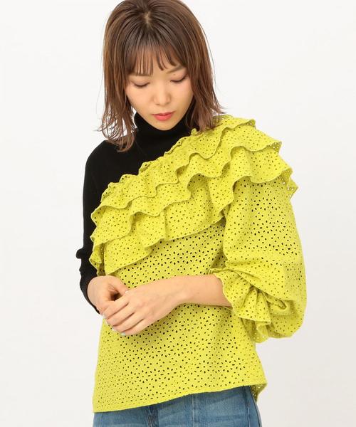 Another Edition（アナザーエディション）の「アイレットワンショルダーブラウス ◆（シャツ/ブラウス・レディース・オフホワイト/ライム・FREE）」の16枚目の写真