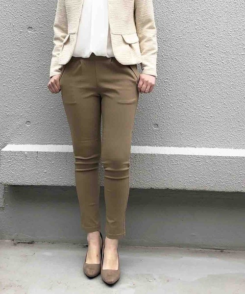 PICCIN（ピッチン）の「ハイストレッチツータックジョッパーパンツ（その他パンツ・レディース・ブラック/ベージュ/グレー/カーキ・SMALL/MEDIUM）」の3枚目の写真