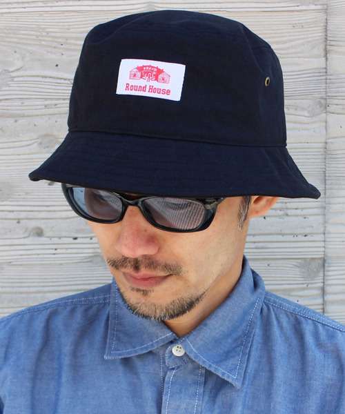 ROUND HOUSE(ラウンドハウス)の「【ROUND HOUSE】ウォッシュド ツイル バケットハット(ハット・メンズ・ホワイト/ブラック/ベージュ/ネイビー/ブラウン/レッド/オリーブ/イエロー/ピンク・FREE)」の10枚目の写真
