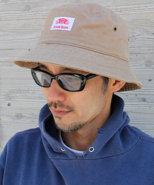 ROUND HOUSE(ラウンドハウス)の「【ROUND HOUSE】ウォッシュド ツイル バケットハット(ハット・メンズ・ホワイト/ブラック/ベージュ/ネイビー/ブラウン/レッド/オリーブ/イエロー/ピンク・FREE)」の11枚目の写真