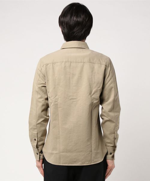 Calvin Klein Jeans（カルヴァンクラインジーンズ）の「コットンツイル ロングスリーブシャツ（シャツ/ブラウス・メンズ・ベージュ/ホワイト・X-LARGE/MEDIUM/SMALL/LARGE）」の4枚目の写真