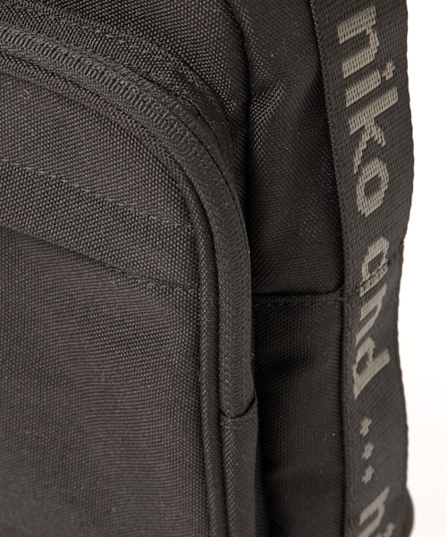 niko and...(ニコアンド)の「オリジナルミニスクエアショルダーバッグ(ショルダーバッグ・レディース・ブラック/ライトグリーン/ピンク/シルバー/サンドグレー/グリーン/ホワイト/オレンジ・FREE/0)」の19枚目の写真